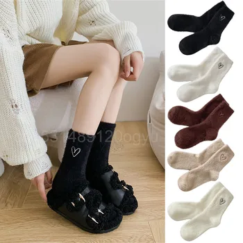 2024 НОВЫЕ осенне-зимние женские бархатные носки из плюша норки, утепленный флисовый носок, Плюшевые носки с милым вышитым ворсом
